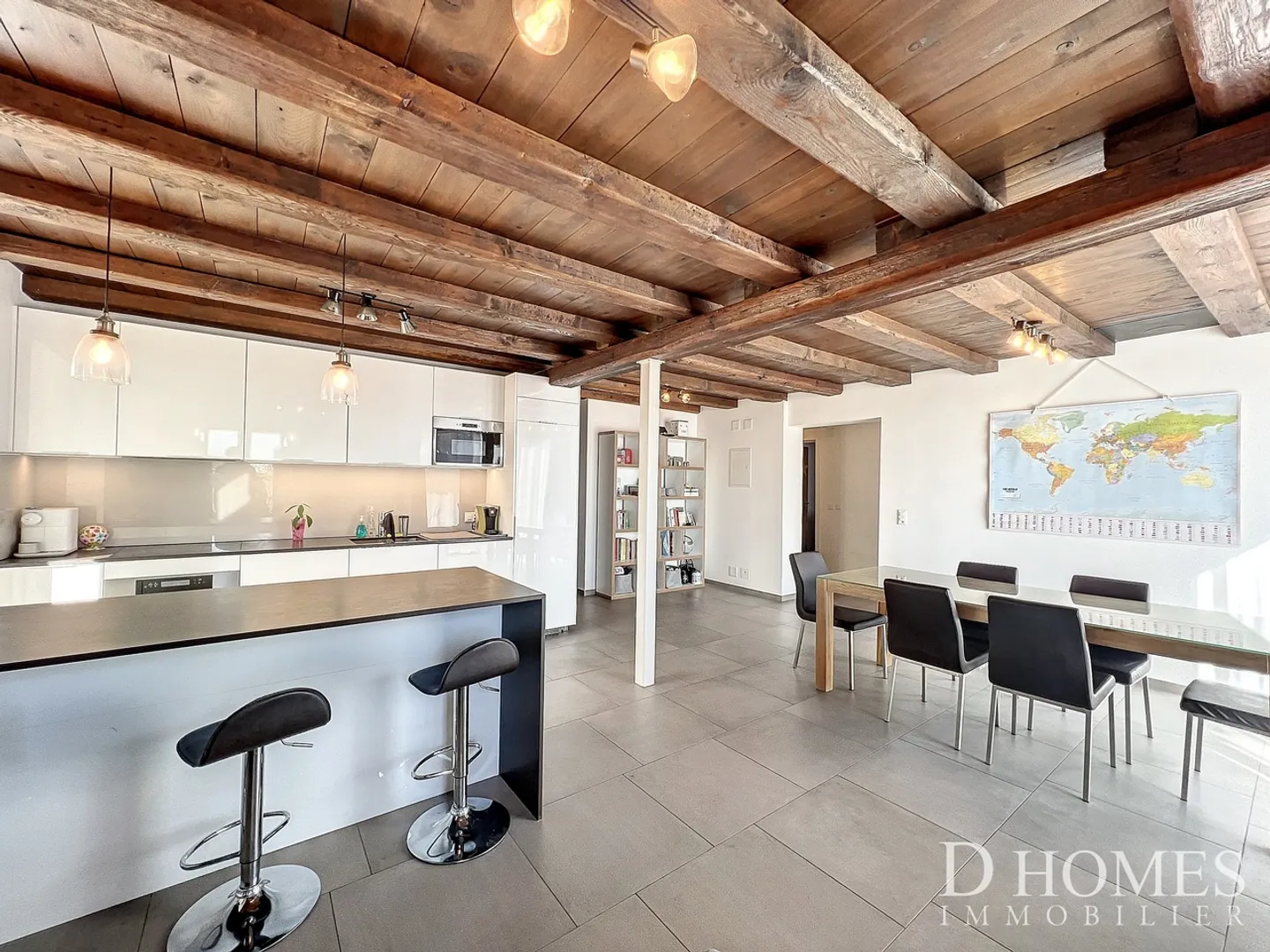 Casa di villaggio spaziosa completamente ristrutturata - Foto 2 di 9