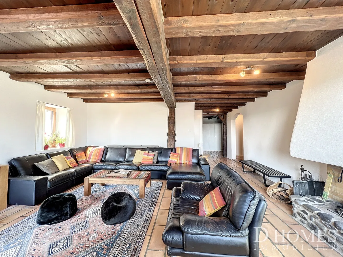 Casa di villaggio spaziosa completamente ristrutturata - Foto 4 di 9