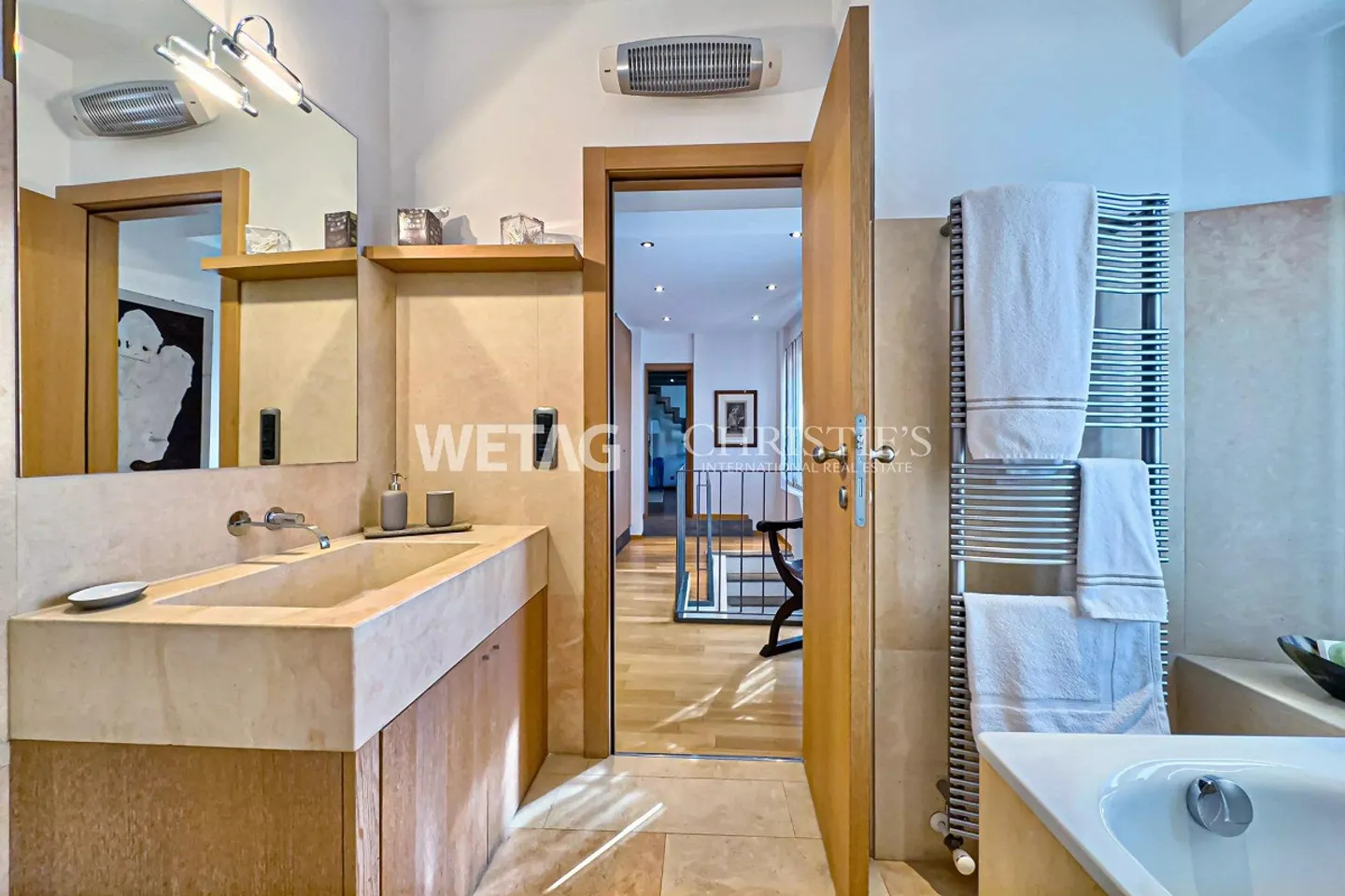 Fascinating rustic house, completely renovated, for sale in Muzzano - Photo 12 of 13