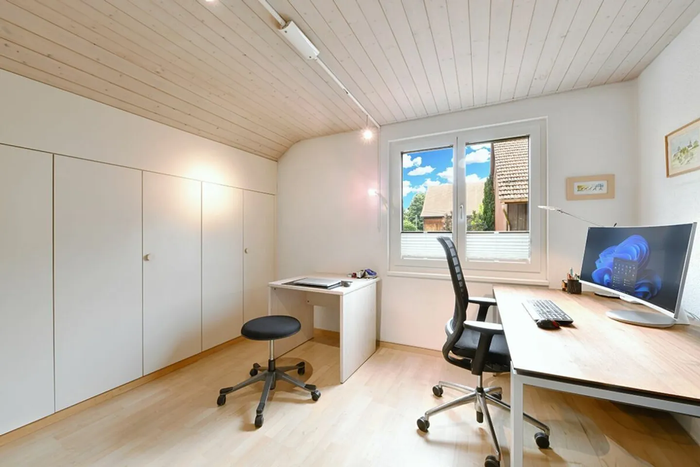 Gepflegtes 5.5-Zimmer EFH mit Gartenparadies - Photo 9 of 23