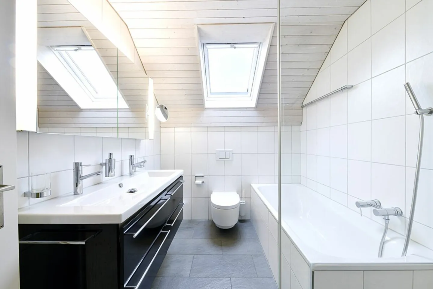 Gepflegtes 5.5-Zimmer EFH mit Gartenparadies - Photo 12 of 23