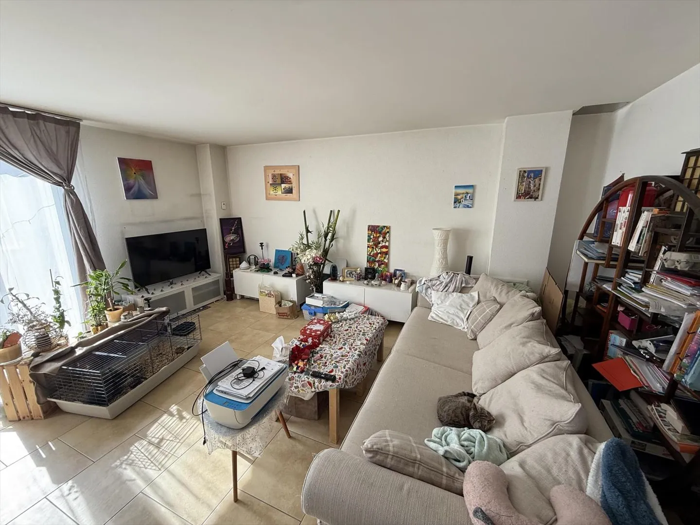 Superb Triplex of 140 m2 in the center of Lavigny - Photo 3 of 12