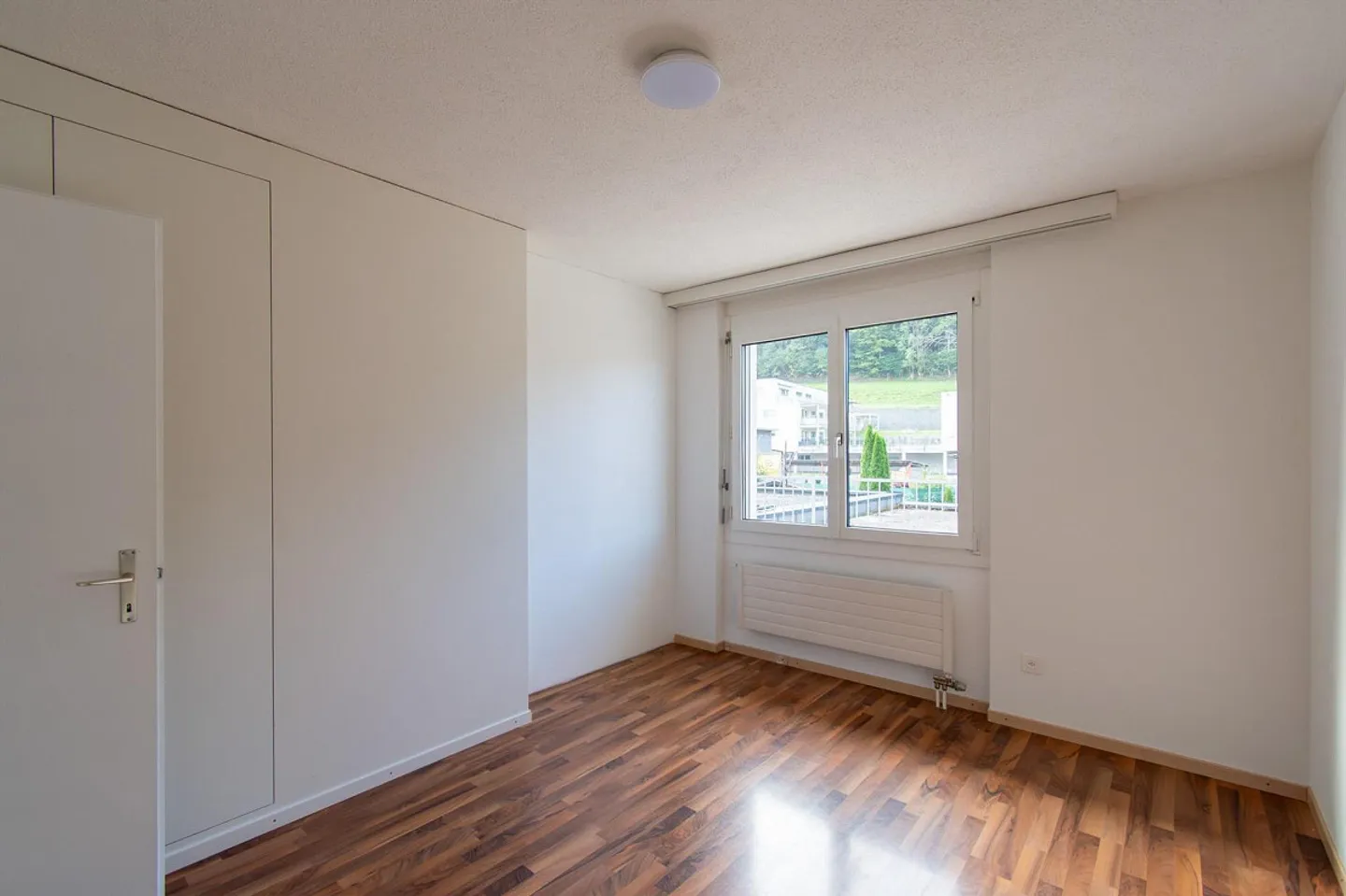 Spacious 5.5 Room Apartment with Terrace - Photo 8 of 13