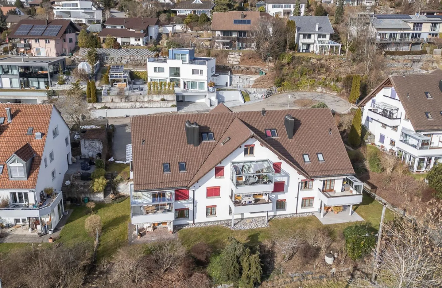 Vivere generosamente in una posizione soleggiata - Foto 10 di 11