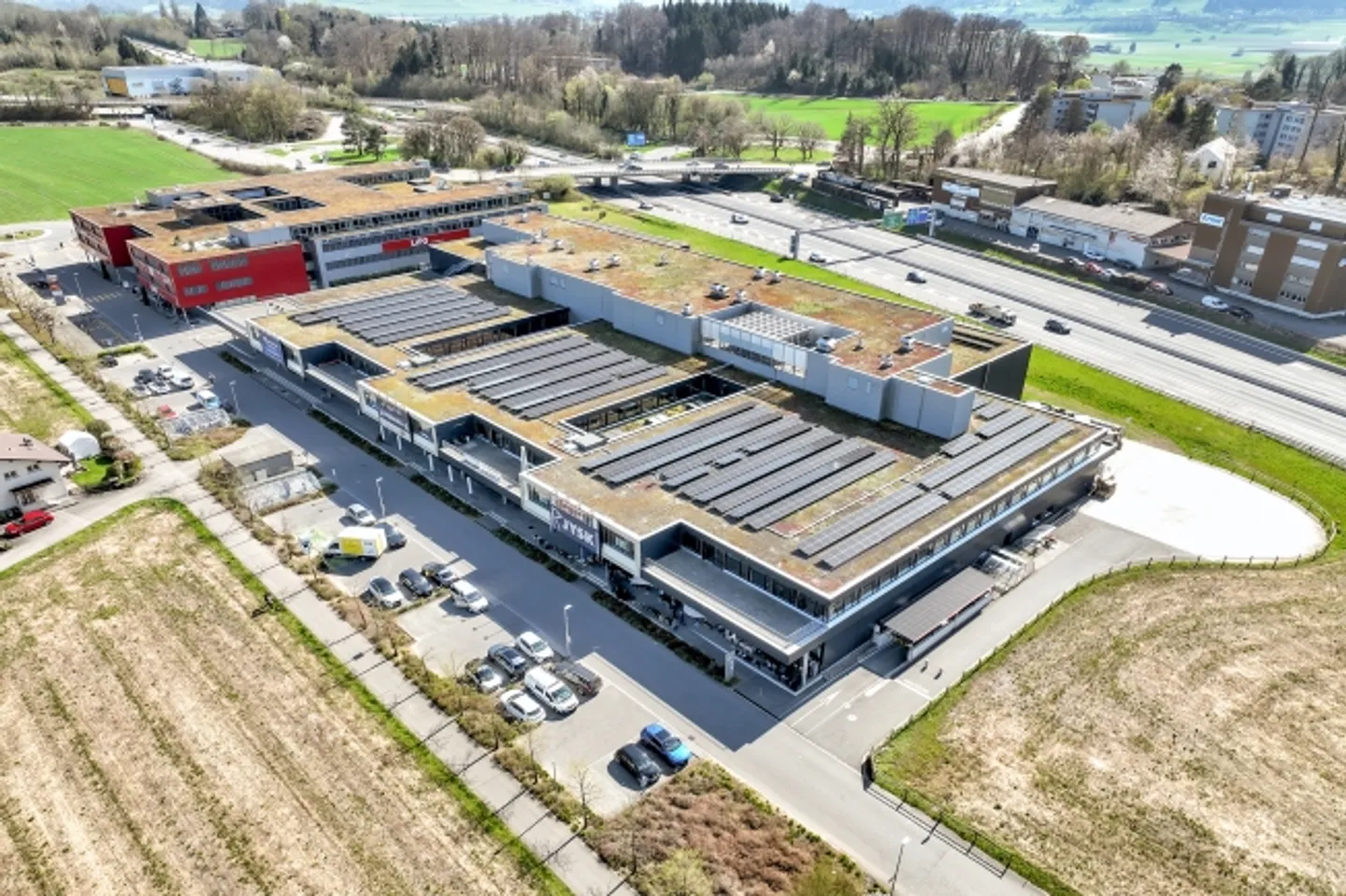 Mercato al dettaglio / Showroom al 1° piano con consegna al piano terra – Gümligenfeld - Foto 3 di 9