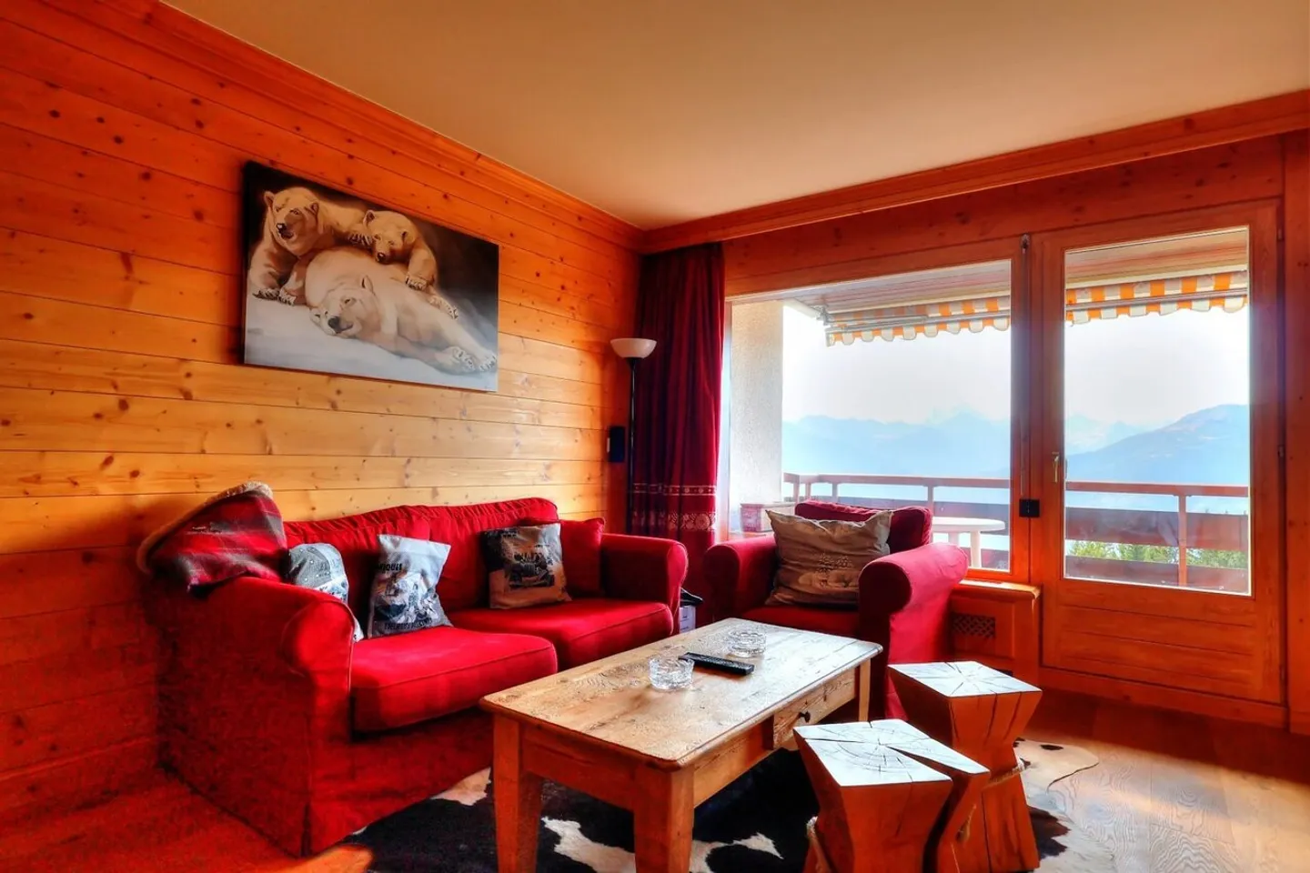 Alpiner Charme und Panoramablick für diese prächtige 3,5-Zimmer-Wohnung - Foto 4 von 10