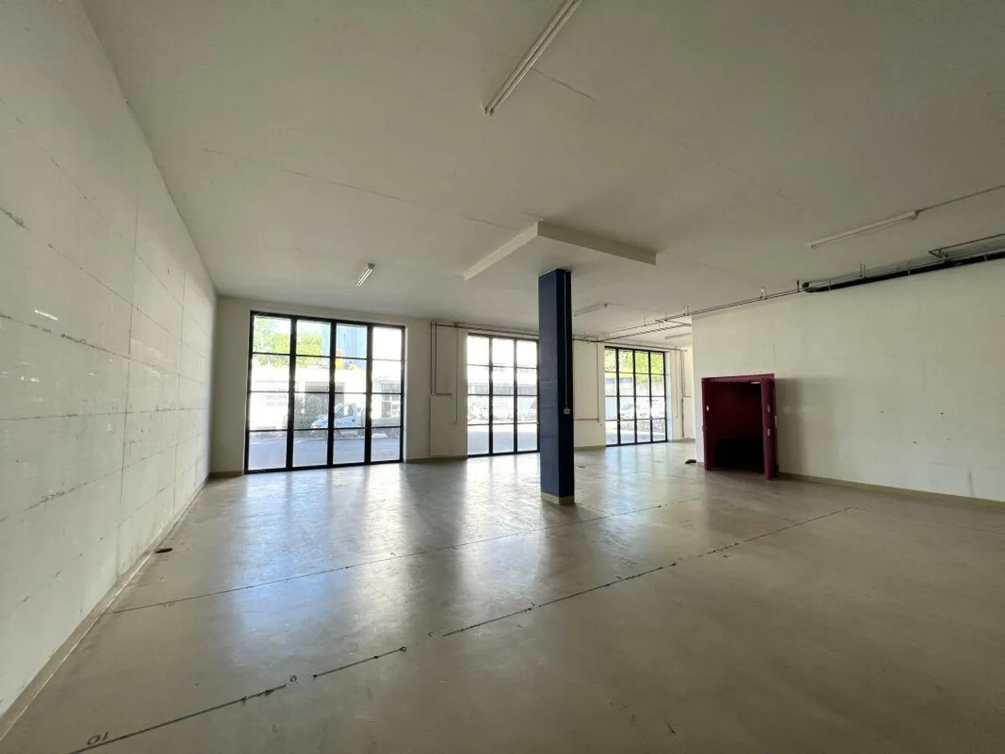 Espace commercial attrayant de 200m2 à 1'240m2 - Photo 7 sur 13