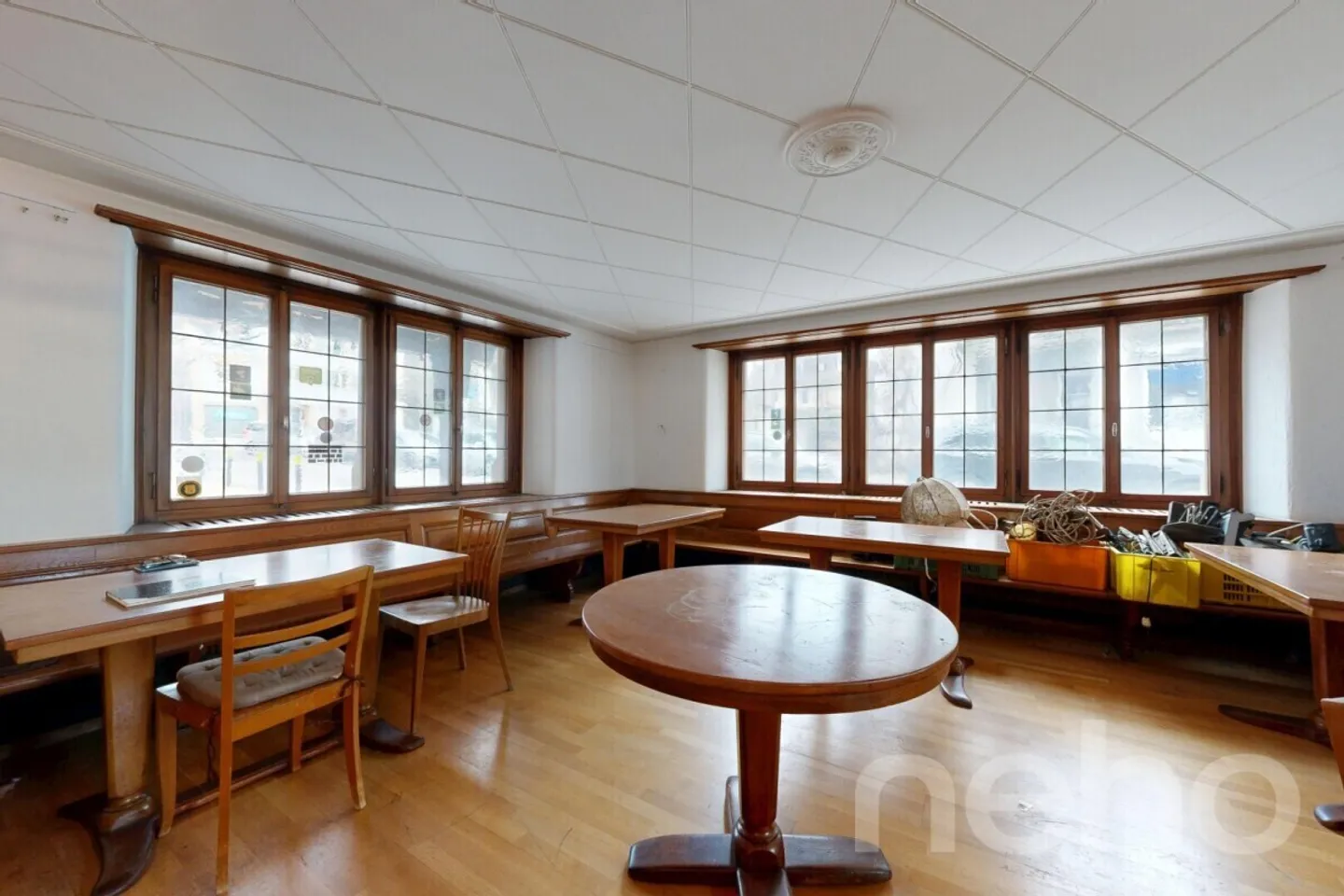 Investment property with high potential in the center of La Neuveville - Photo 3 of 13