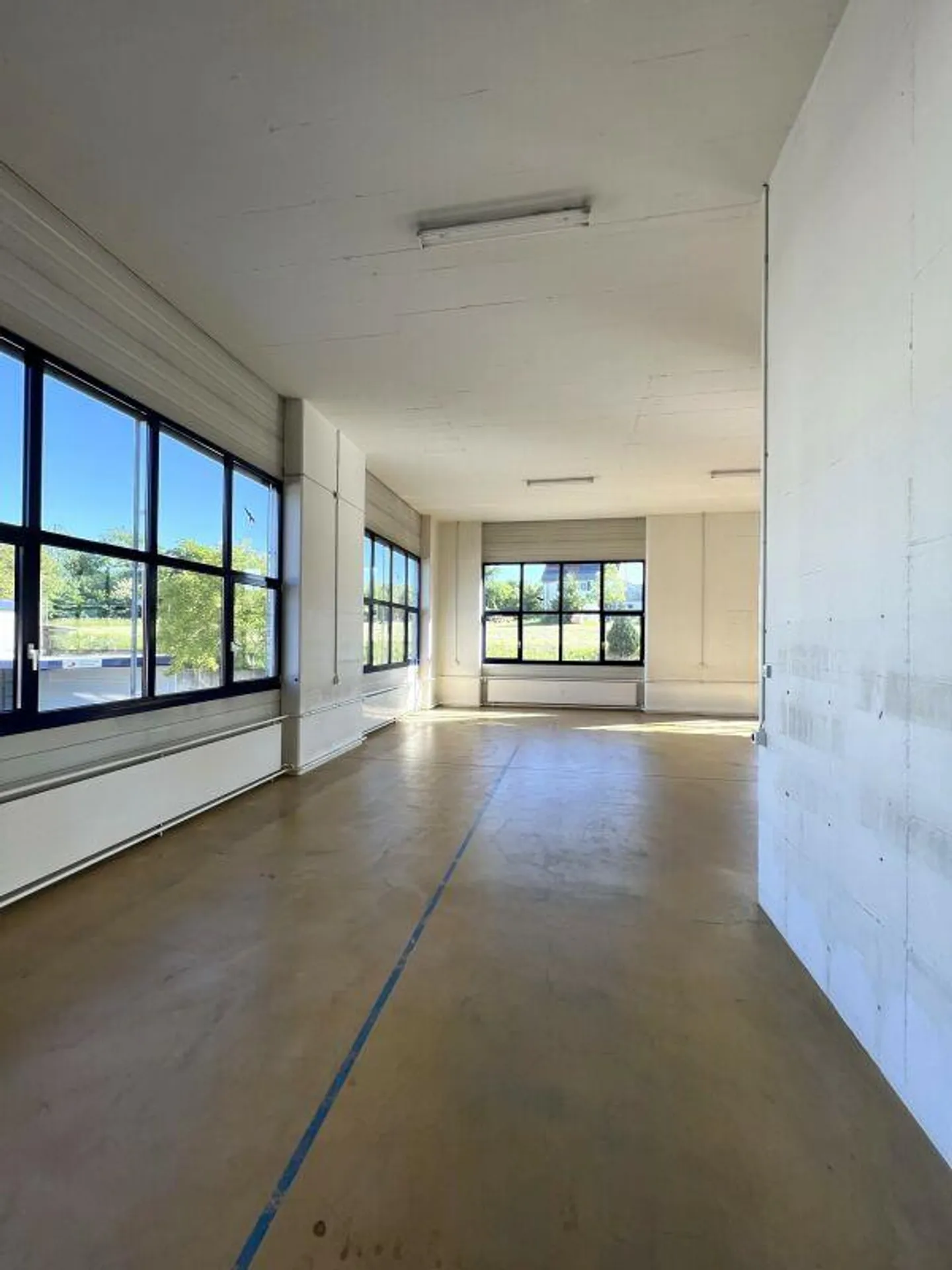 Espace commercial attrayant de 200m2 à 1'240m2 - Photo 9 sur 13