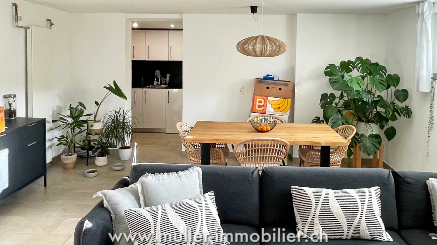 Schöne Villa mit zwei Wohnungen in Belfaux - Foto 6 von 13