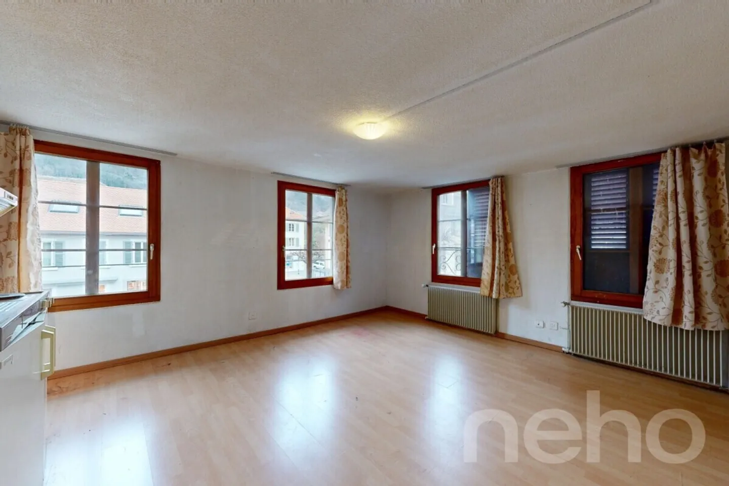 Investment property with high potential in the center of La Neuveville - Photo 9 of 13