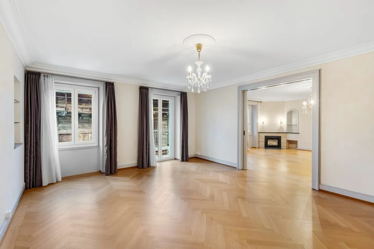 Duplex for sale - Photo 3 of 5