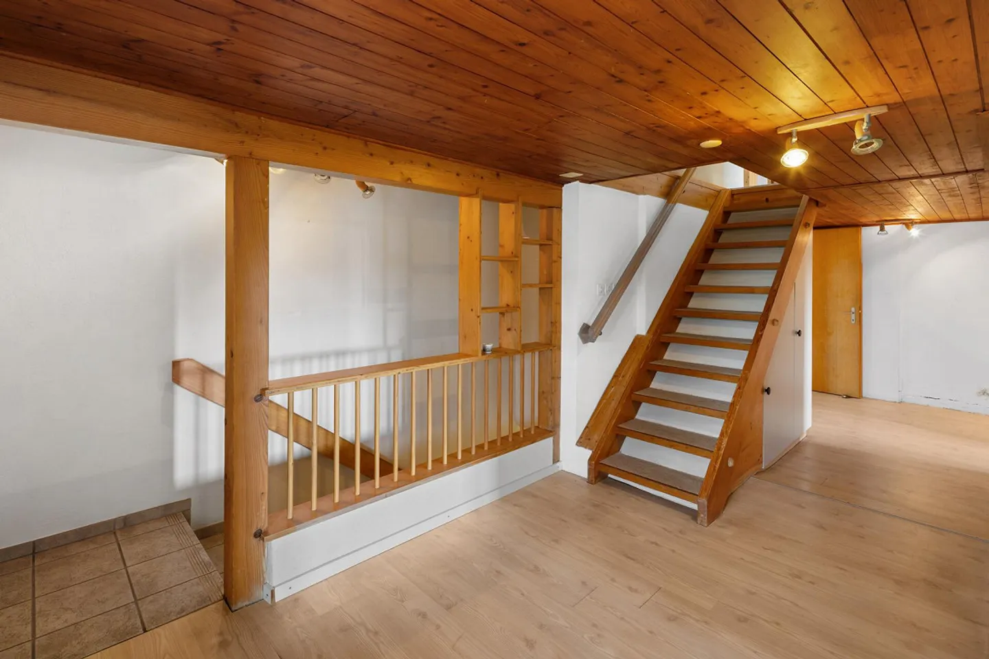 HISTORICAL GEM WITH GREAT DEVELOPMENT POTENTIAL IN PRIME LOCATION - Photo 6 of 39