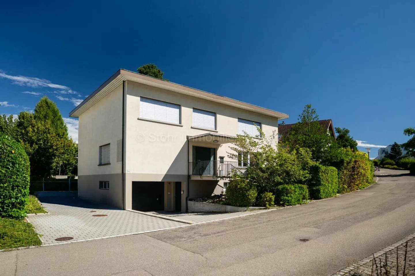 Ampia casa unifamiliare di 10,5 stanze in una posizione tranquilla a Effretikon - Foto 4 di 29