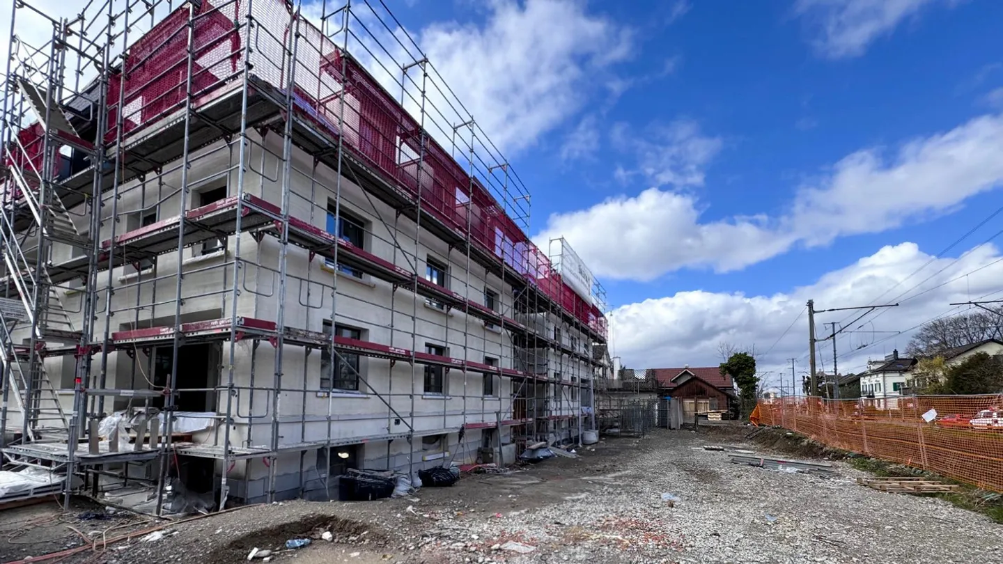 Première location - Vie familiale urbaine au cœur d'Uster. - Photo 3 sur 8