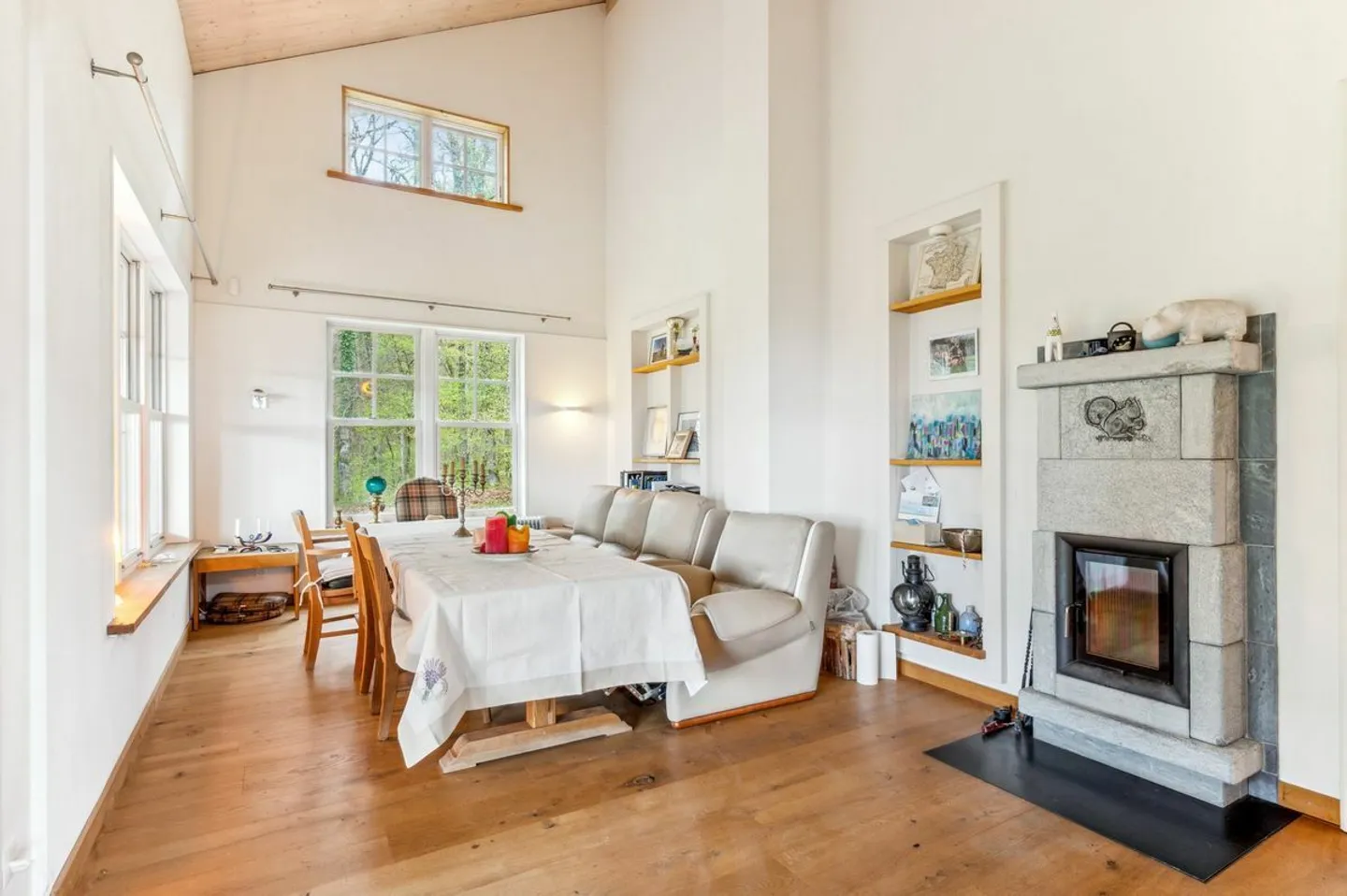 Casa unifamiliare unica in una zona tranquilla - Foto 2 di 10