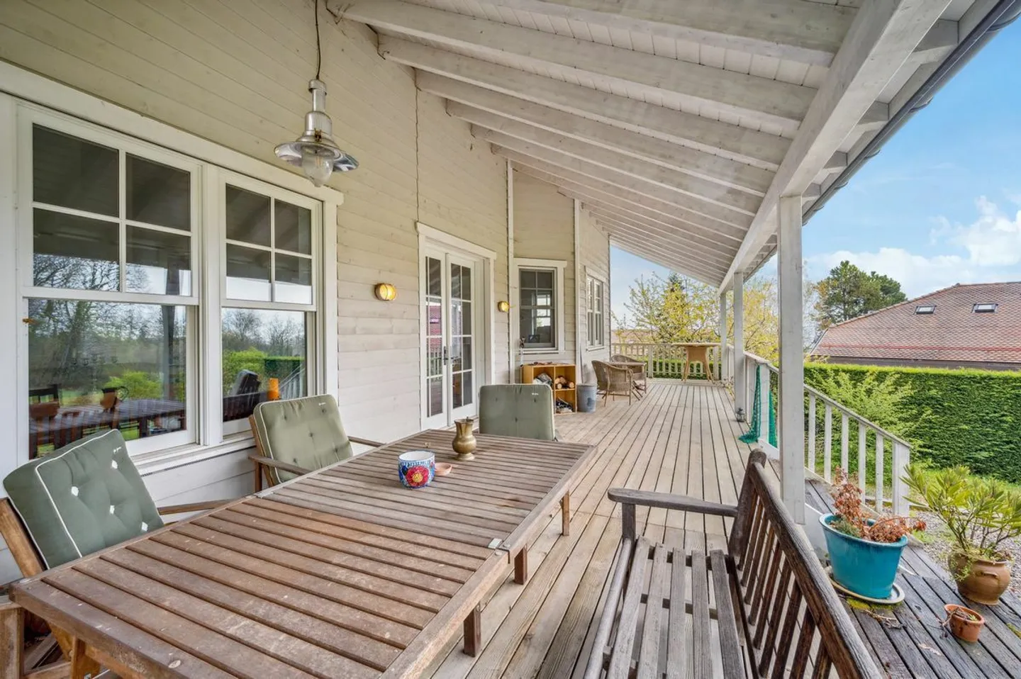 Casa unifamiliare unica in una zona tranquilla - Foto 3 di 10