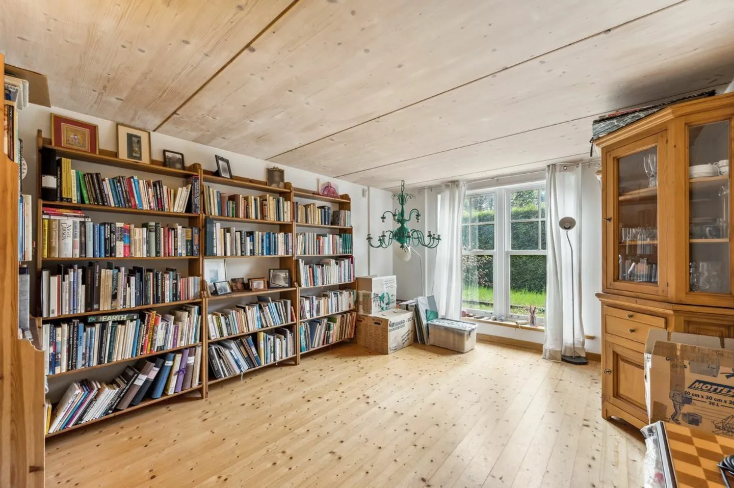 Casa unifamiliare unica in una zona tranquilla - Foto 6 di 10