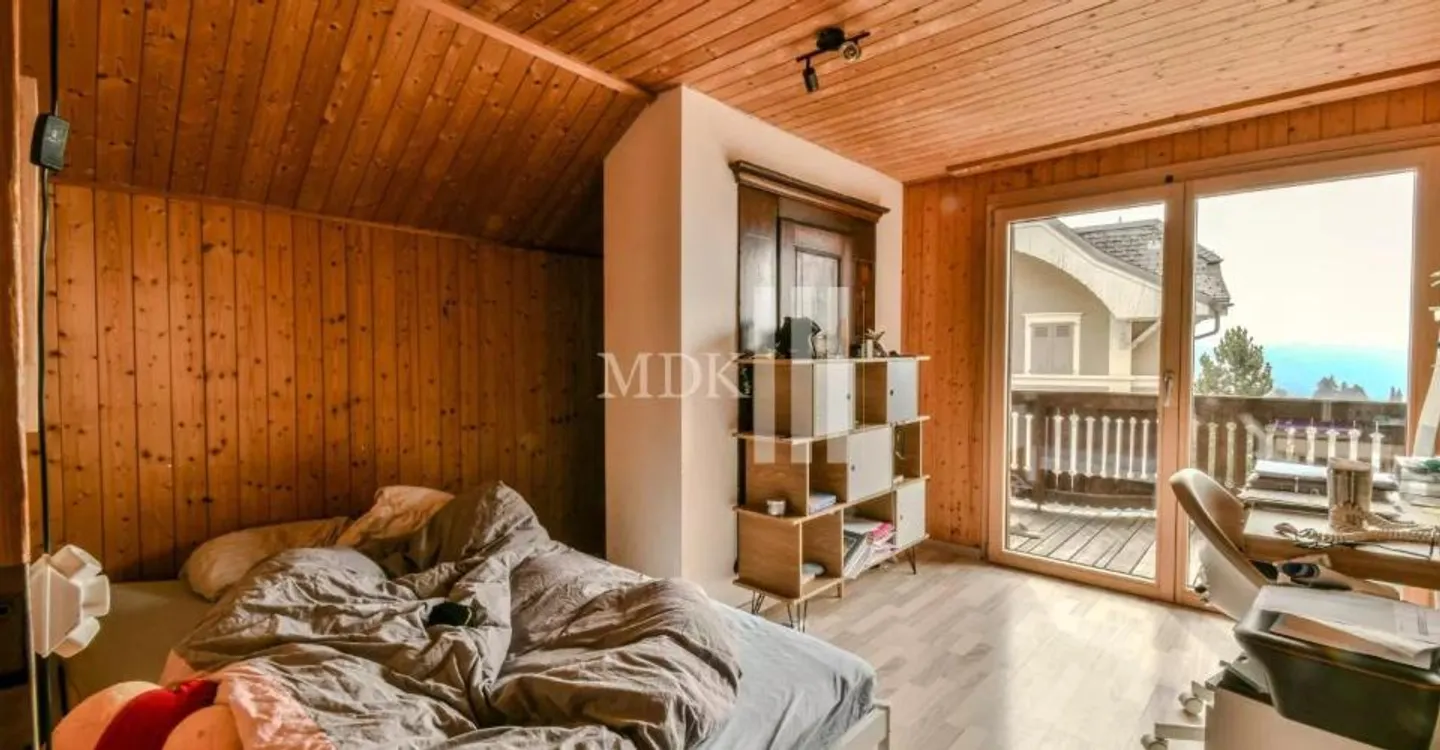 Chalet mit Gewerbefläche - Foto 7 von 11