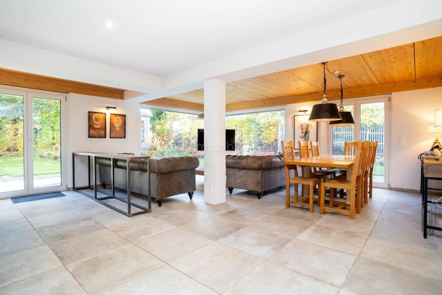 Ampia casa unifamiliare di 10,5 stanze in una posizione tranquilla a Effretikon - Foto 19 di 29