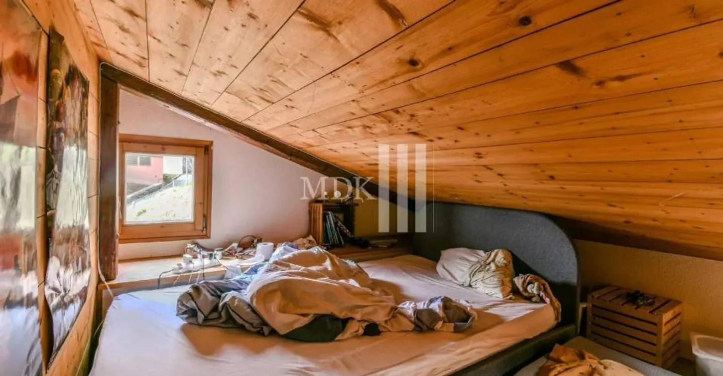 Chalet mit Gewerbefläche - Foto 8 von 11