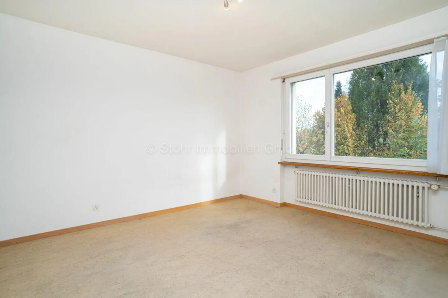 Ampia casa unifamiliare di 10,5 stanze in una posizione tranquilla a Effretikon - Foto 14 di 29