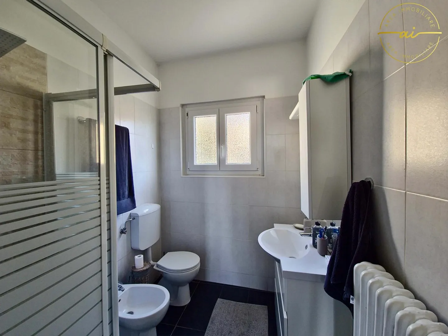 APPARTEMENT MODERNE 3.5 PIÈCES À MORBIO INFERIORE - Photo 7 sur 9