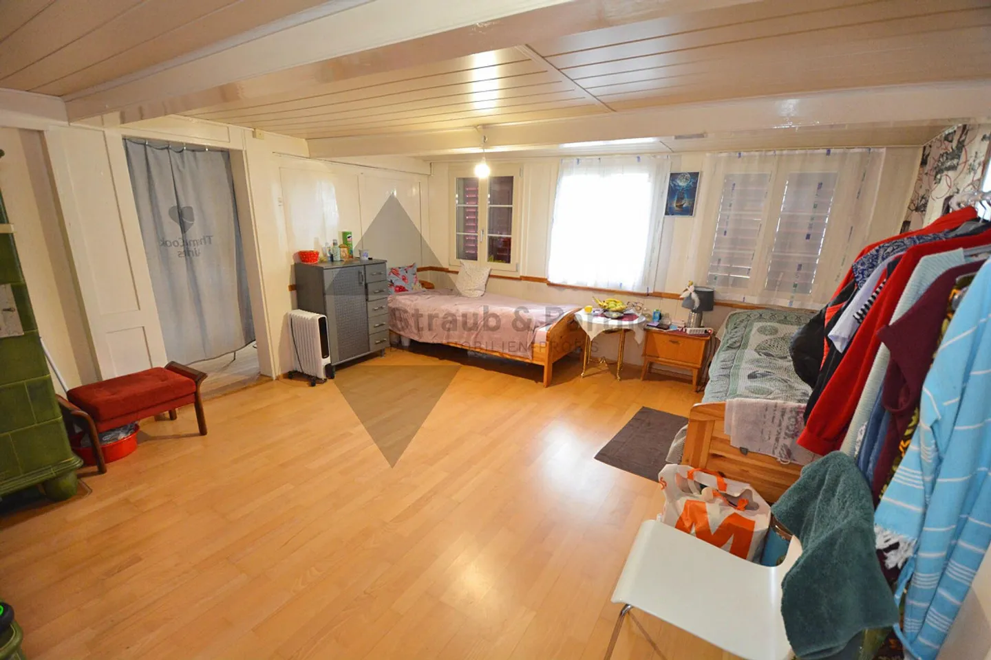 TRADITIONAL FARMHOUSE WITH BARN | VIEW | POTENTIAL FOR RENOVATION - Photo 5 of 8