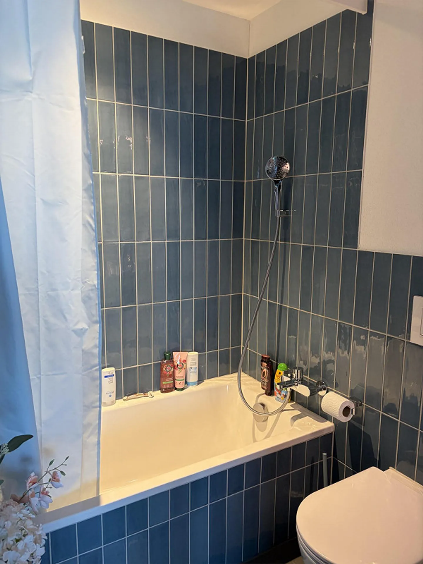 Helle Eckwohnung mit Loggias - Foto 6 von 8