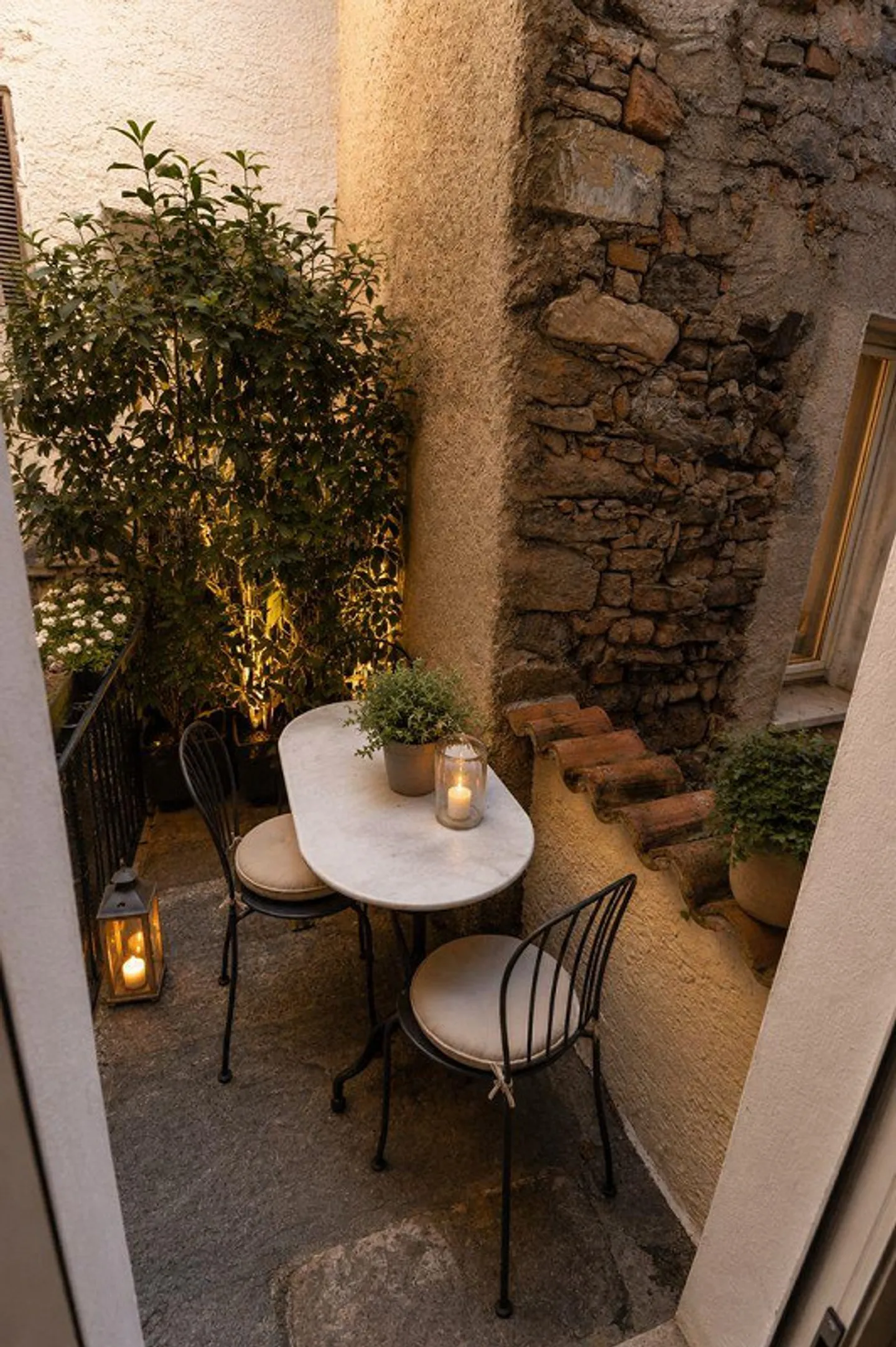 Casa di villaggio ristrutturata con stile nel centro storico di Morcote - Foto 4 di 16