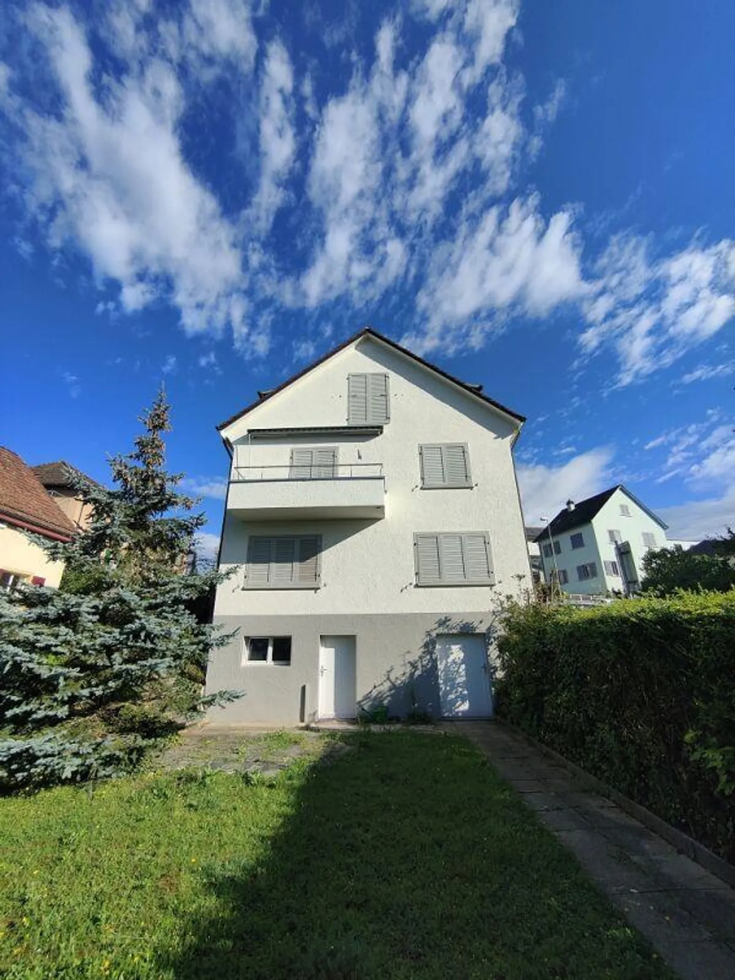 VIVERE NEL POPOLARE QUARTIERE BREITE - PRIMA AFFITTA DOPO RISTRUTTURAZIONE COMPLETA - Foto 1 di 10