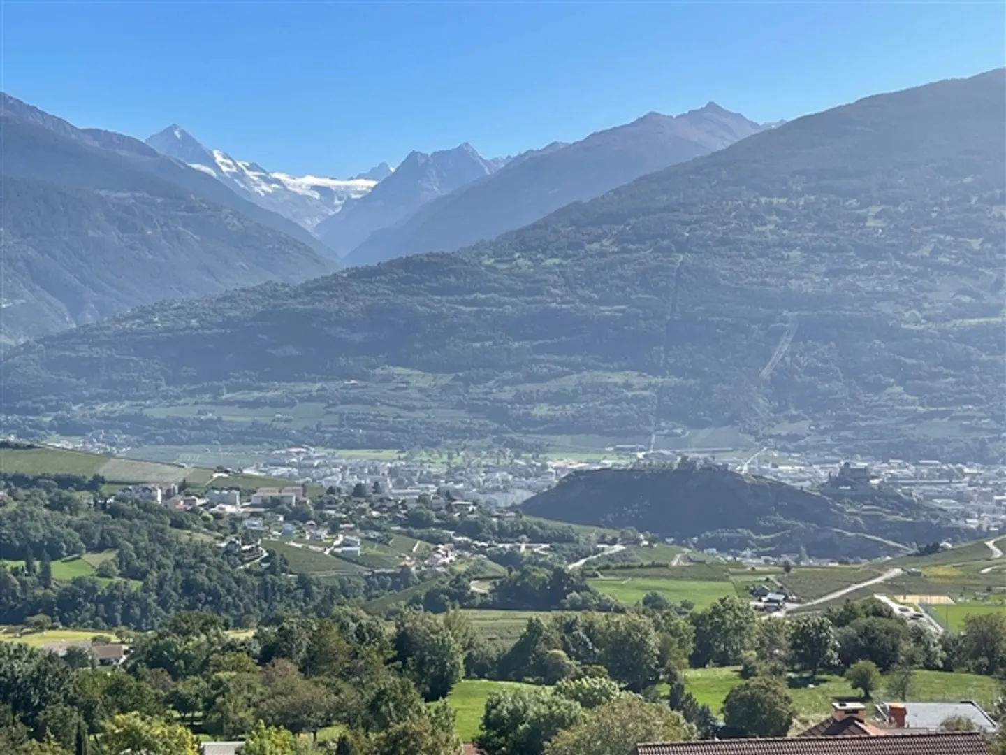 Belle appartement en terrasse de 4,5 pièces avec vue panoramique - A2 - Photo 5 sur 5