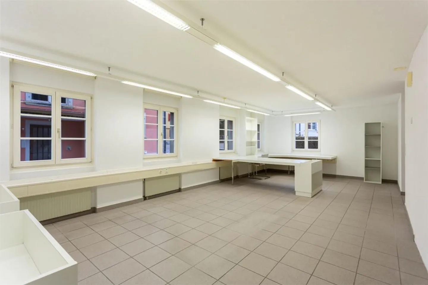 Attractive Office in Prime Location - Photo 1 of 9