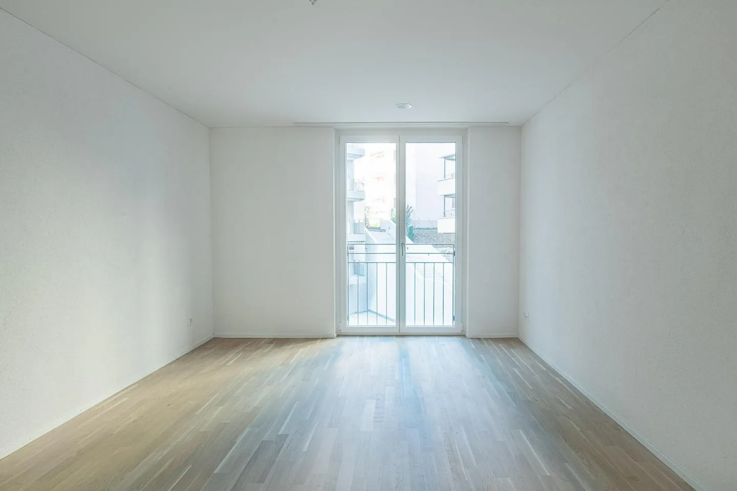 Moderne 2.5 Zimmerwohnung in Neuhausen! - Photo 5 sur 11
