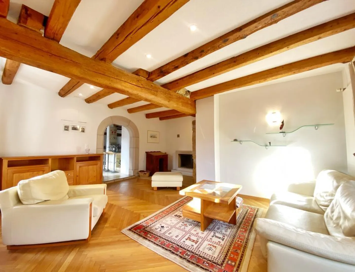 PROPRIÉTÉ AU CACHET UNIQUE - Photo 4 sur 13