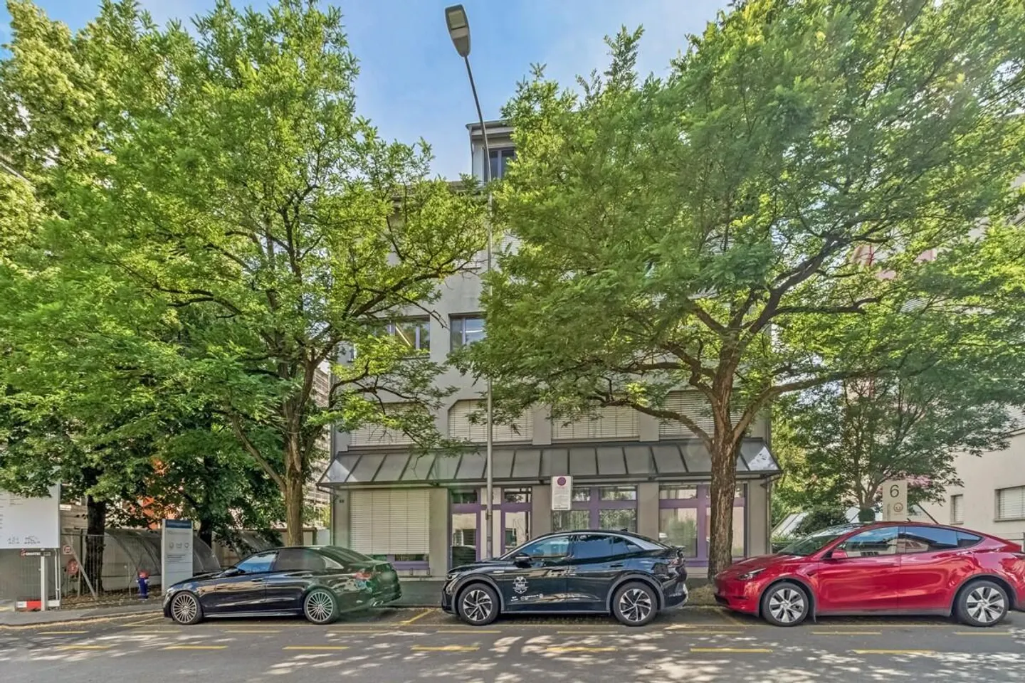 Attraktive Investitionsmöglichkeit an zentraler Lage in Dietikon - Photo 1 of 12