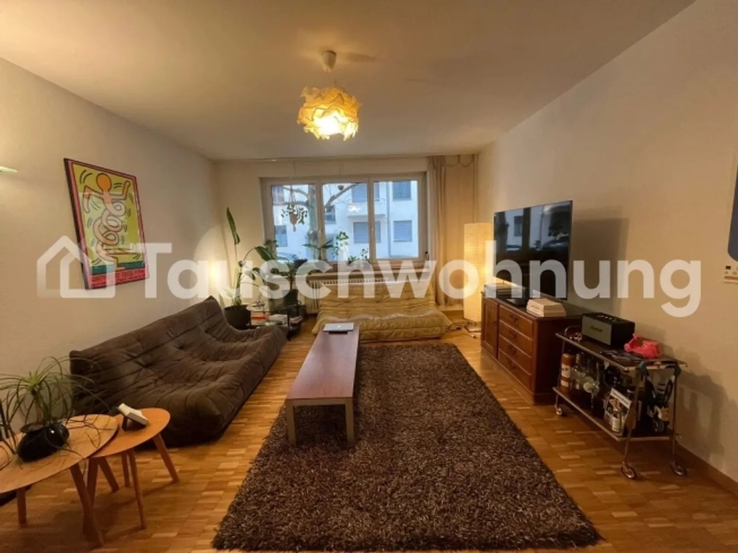 Modern Apartment with Balcony - Photo 1 of 1