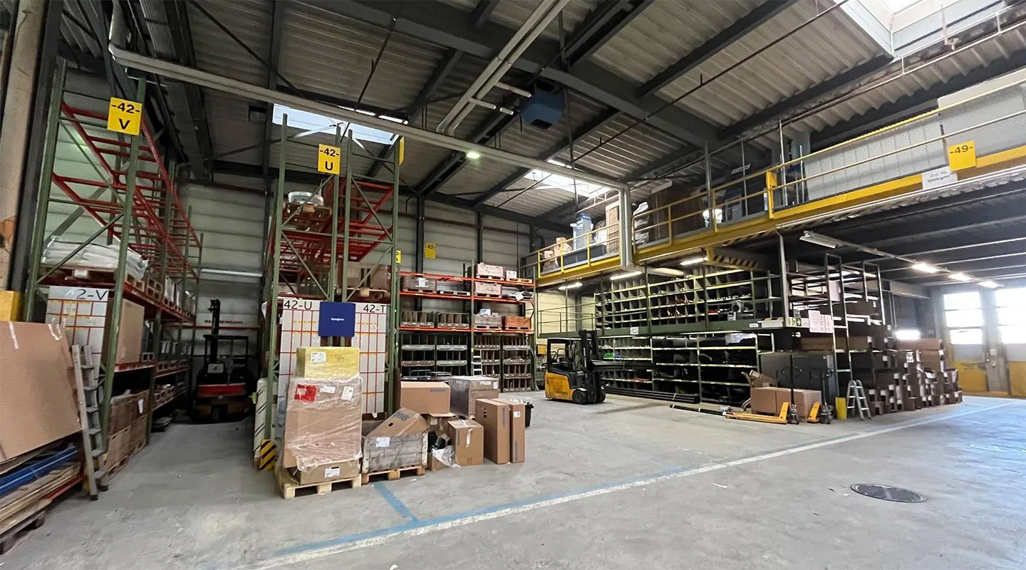 Solution de stockage fonctionnelle avec connexion logistique optimale - Photo 3 sur 7