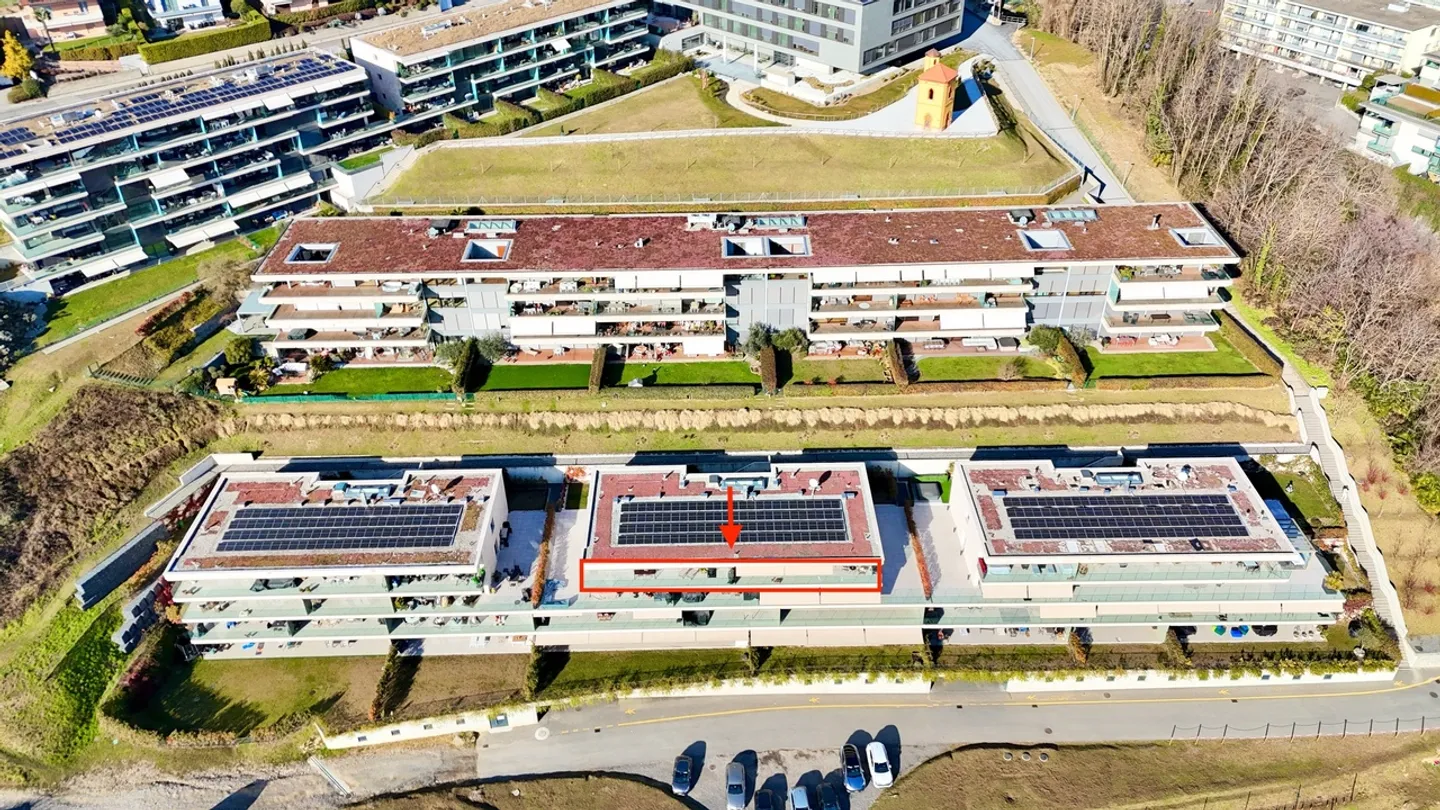 Modern Luxury Penthouse with Panoramic Terrace - Photo 5 of 26