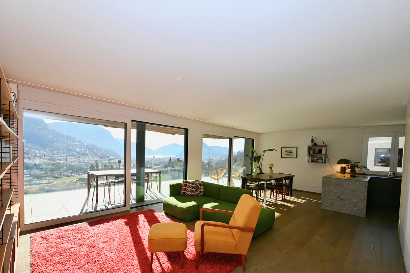 Modern Luxury Penthouse with Panoramic Terrace - Photo 7 of 26