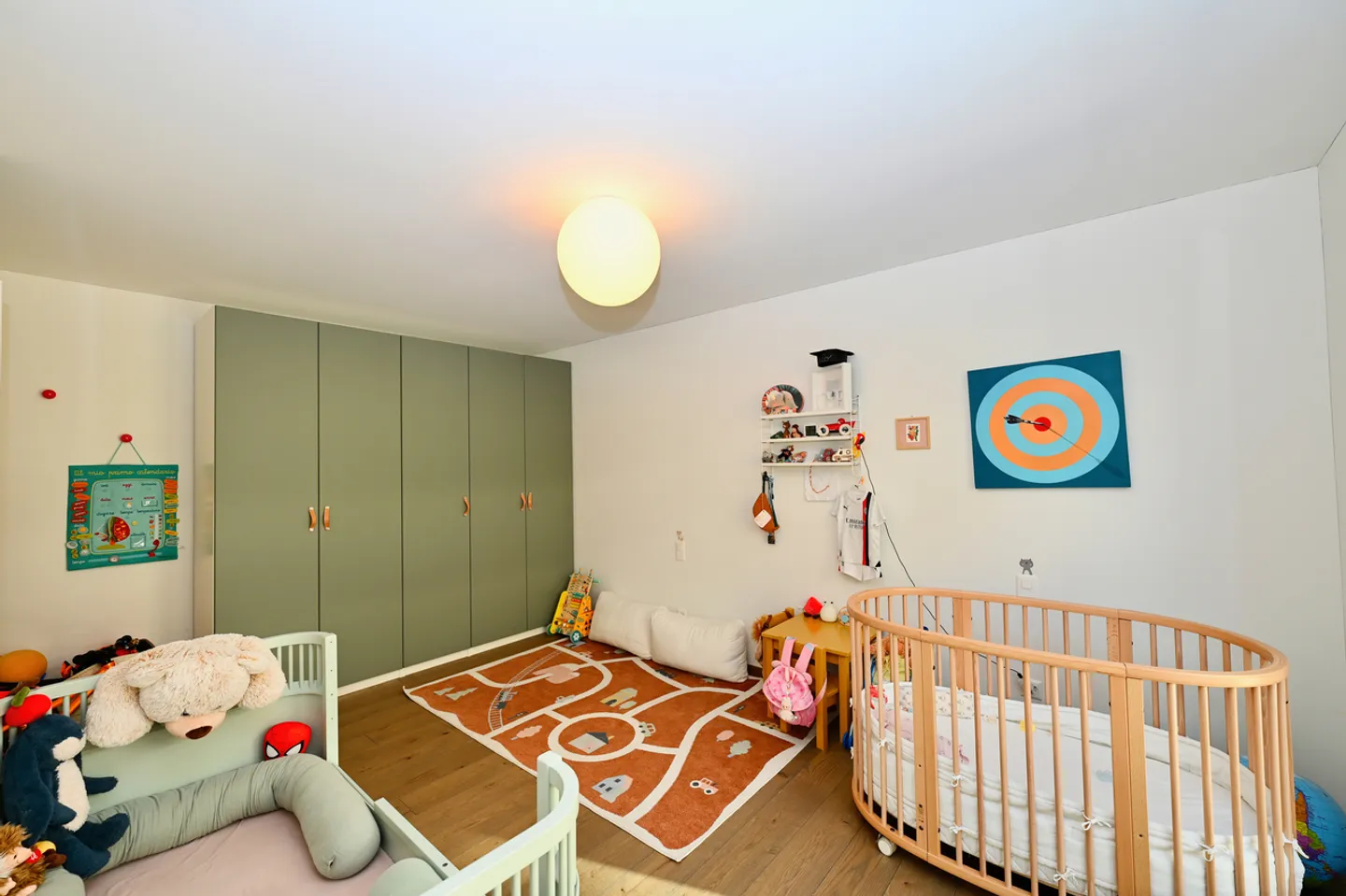 Modern Luxury Penthouse with Panoramic Terrace - Photo 20 of 26