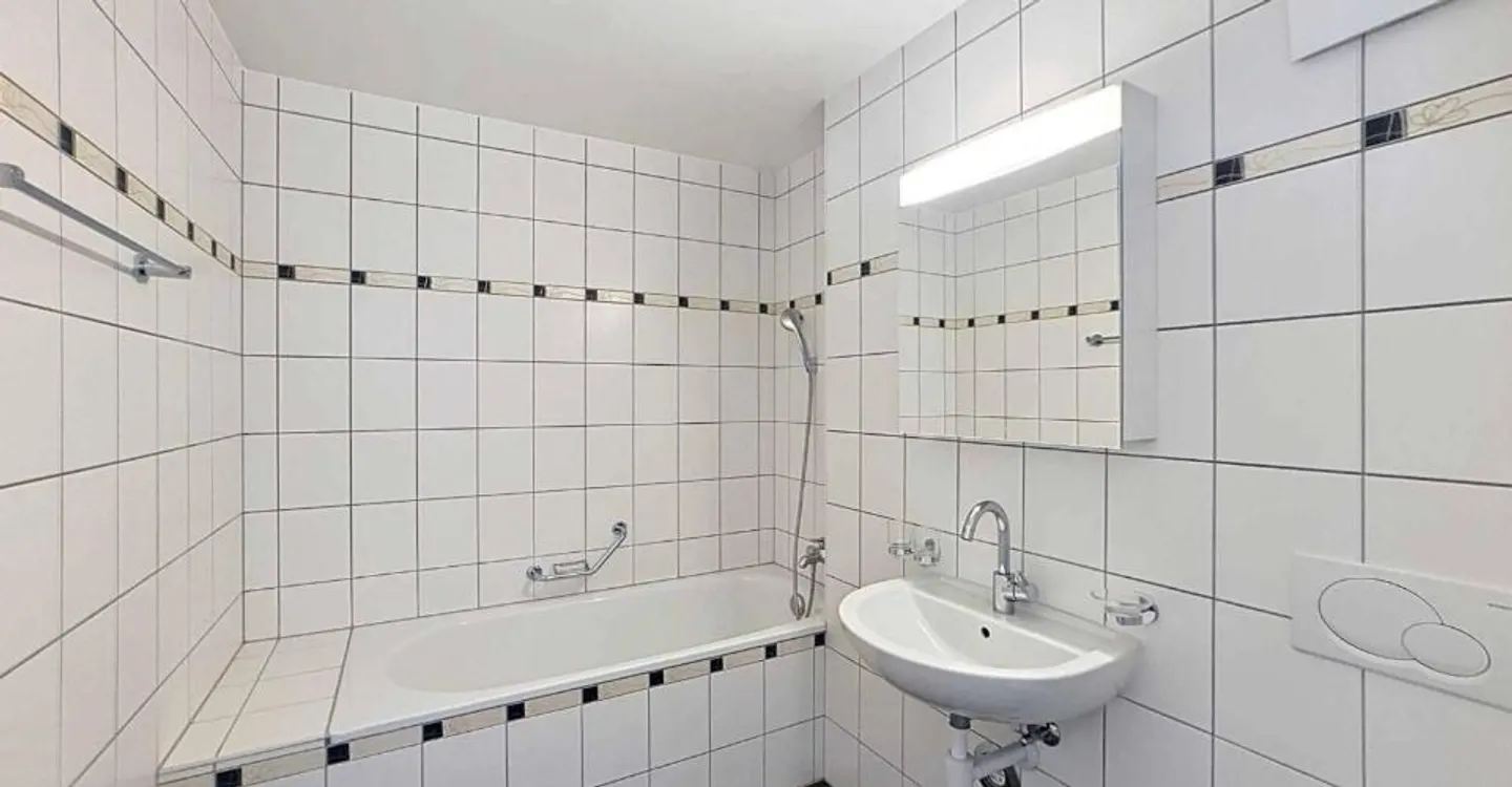 Geräumige 4,5-Zimmer-Wohnung von 137,7 m2 mit Mezzanin und überdachten Balkonen - Foto 6 von 10