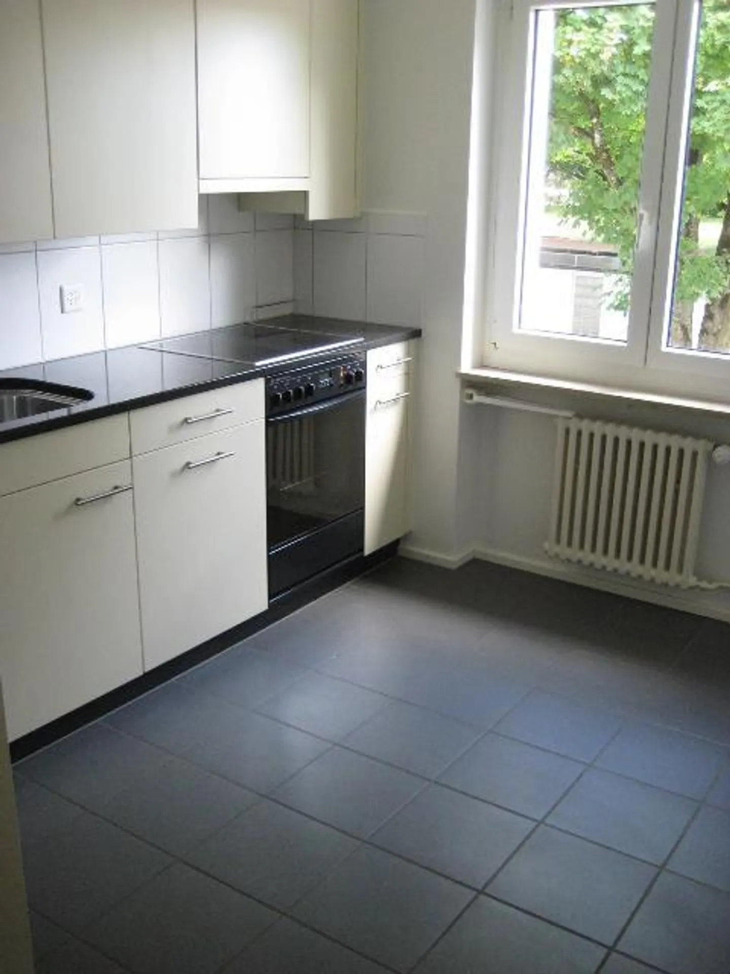 Appartamento Charmante con Balcone - Foto 5 di 7