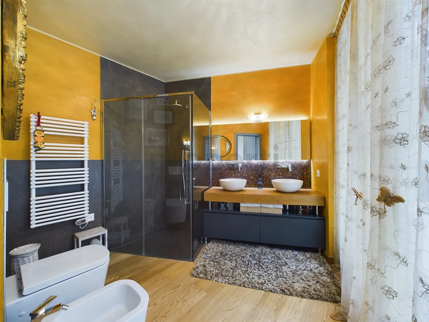 Appartamento 4.5  in bellissima posizione sul lago, PT con grande giardino / 4.5 Zimmer Wohnung in schöner Seelage, EG mit grossem Garten - Foto 12 von 13