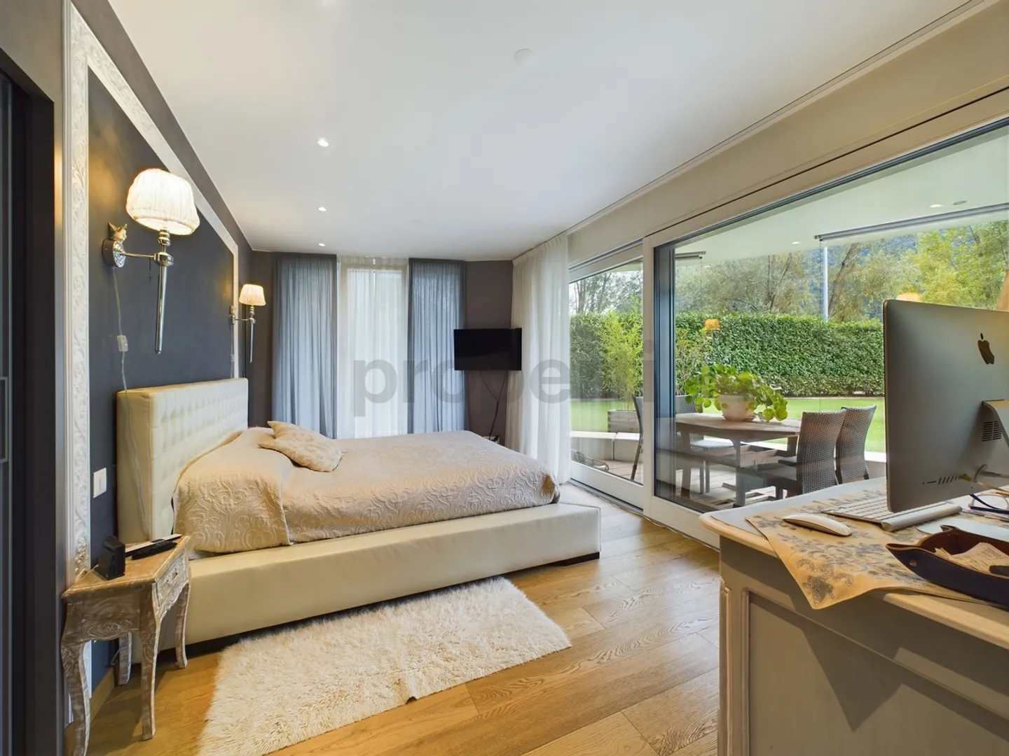 Appartamento 4.5  in bellissima posizione sul lago, PT con grande giardino / 4.5 Zimmer Wohnung in schöner Seelage, EG mit grossem Garten - Foto 9 von 13