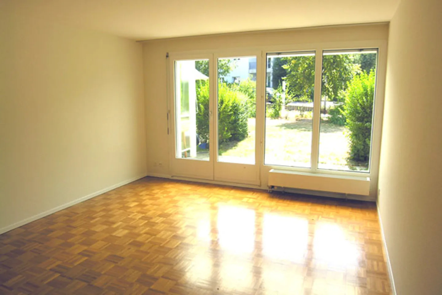 Penthouse avec terrasse dans un bel ensemble dans la verdure - Photo 2 sur 4