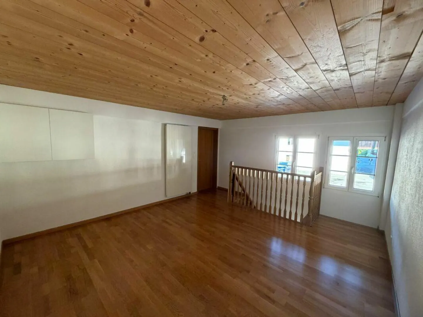 Helle und grosszügige 4.5-Zimmer-Maisonettewohnung mit Garten zu ve... - Photo 7 sur 13