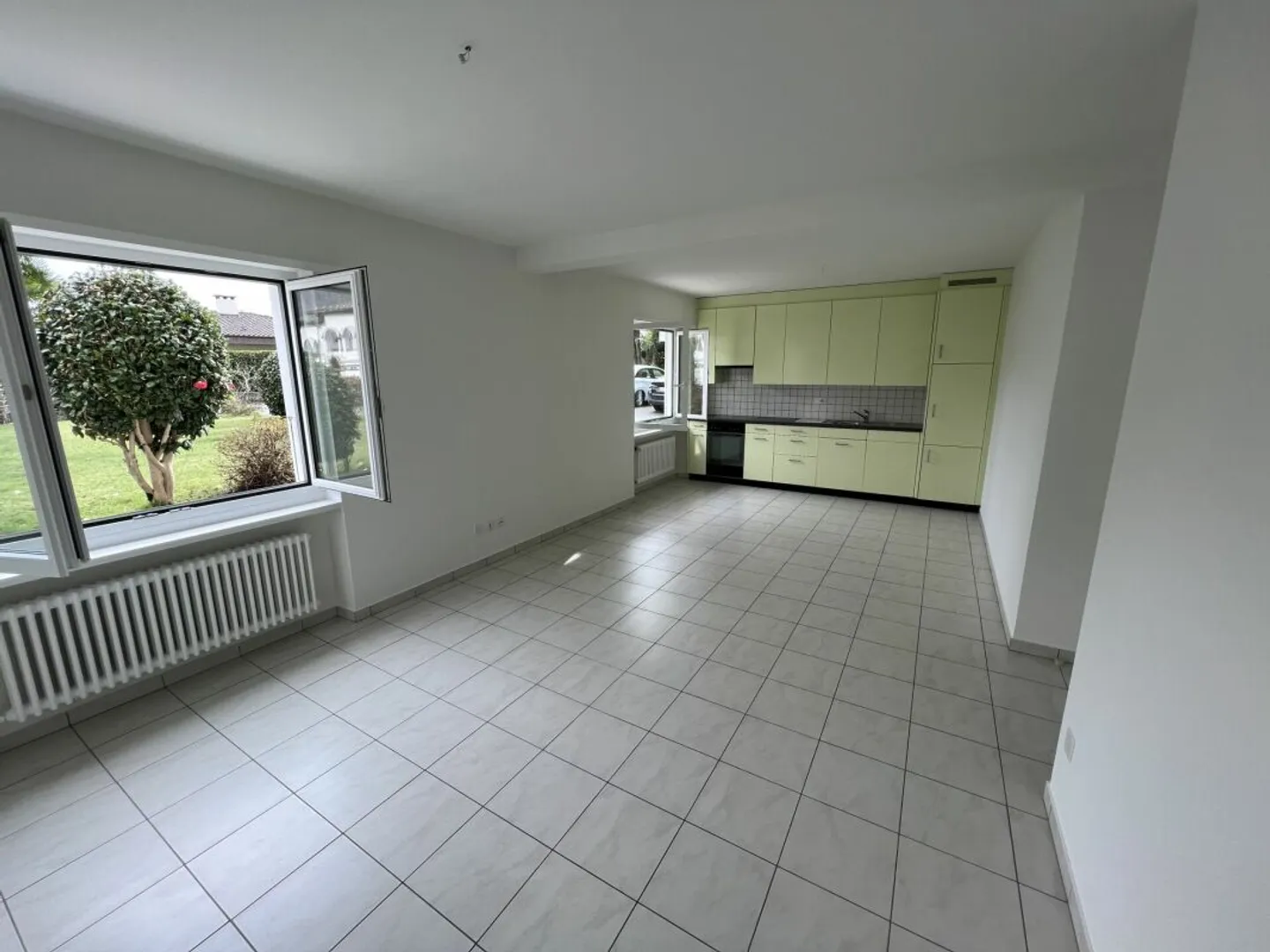 Appartamento 2.5 stanze - Foto 2 di 12