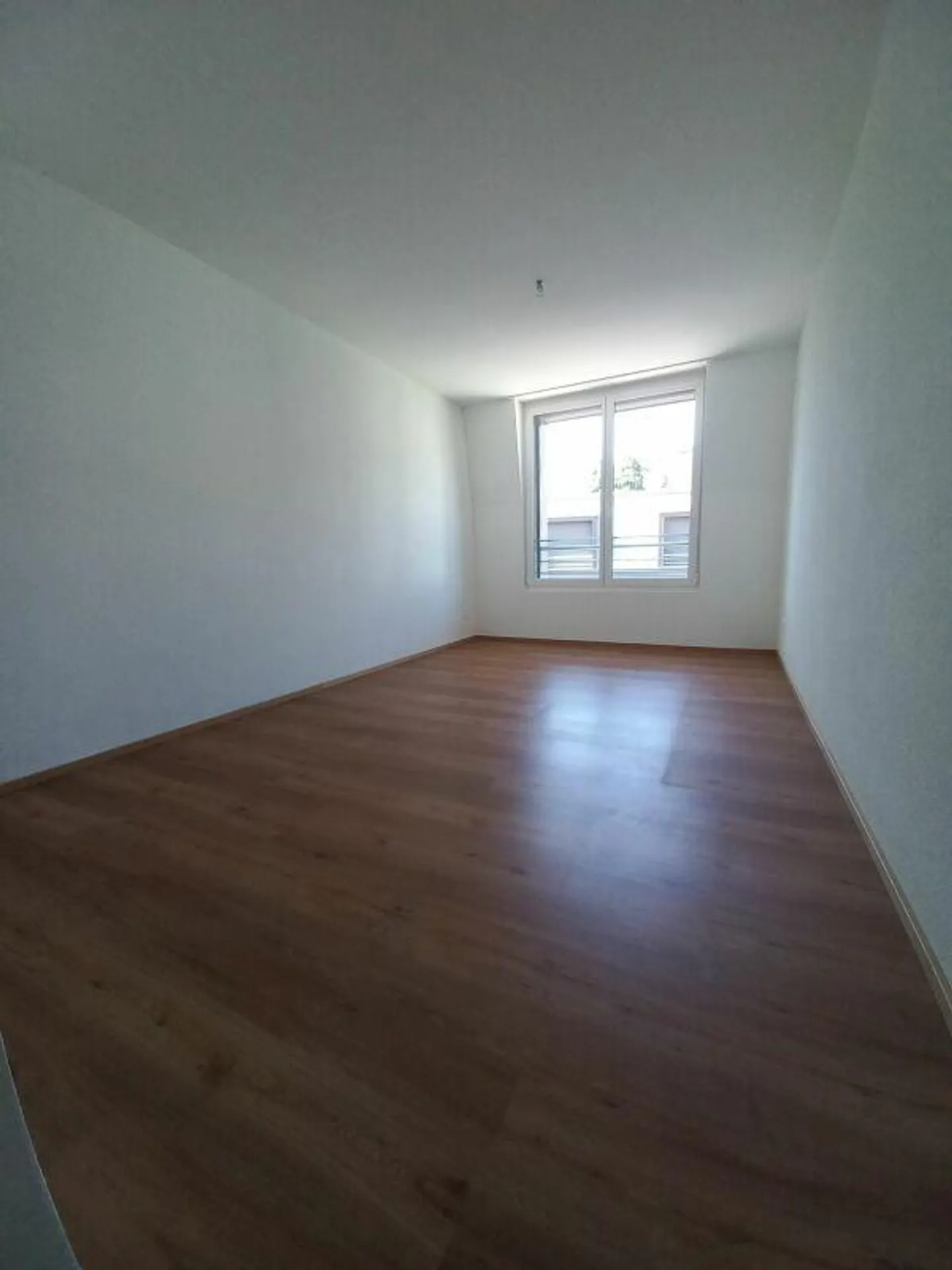 Appartement lumineux de 3,5 pièces - Photo 5 sur 12