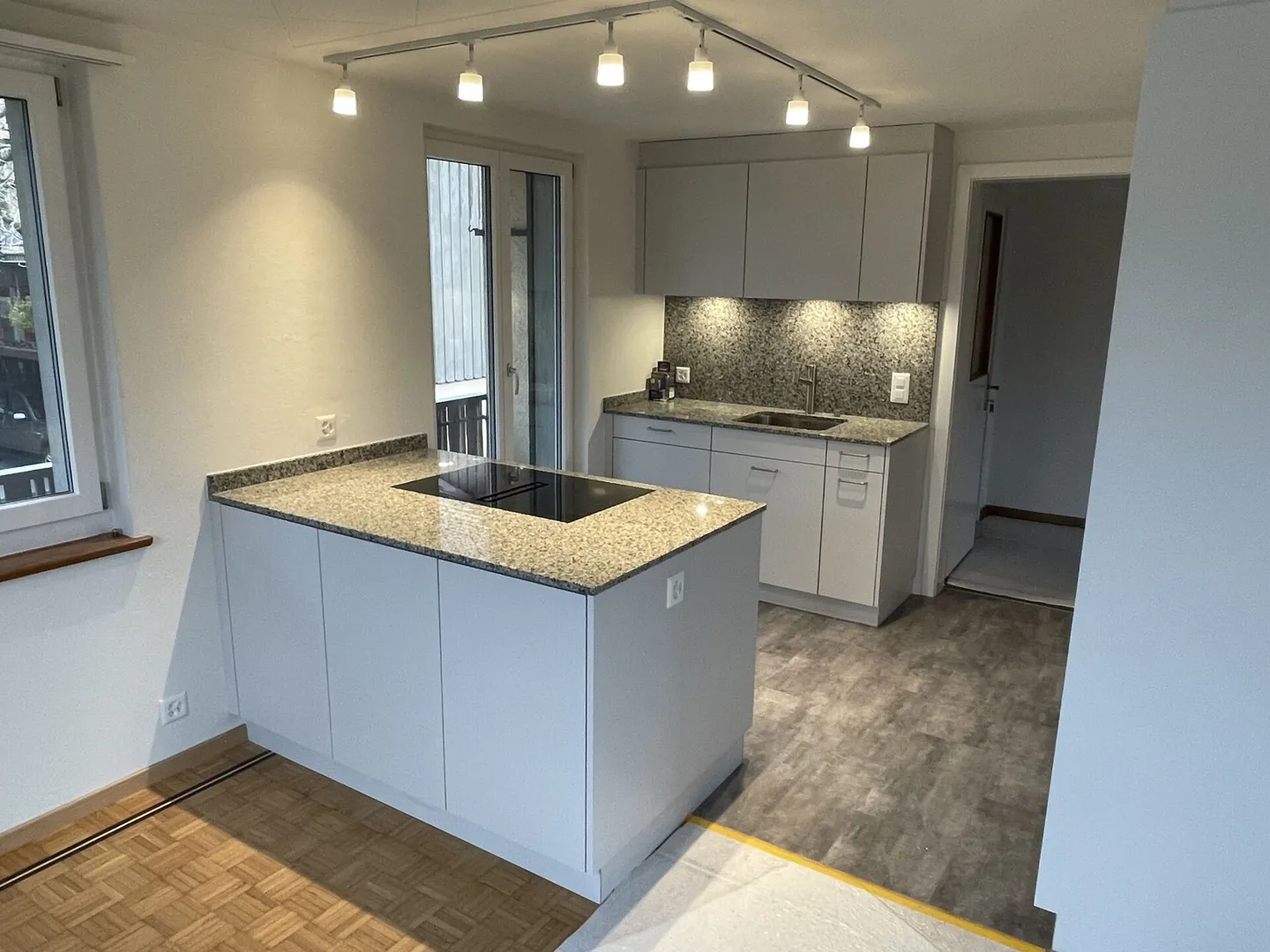 Appartement 4.5 pièces dans une maison individuelle élégante à Winterthur-Wülflingen - Photo 4 sur 14